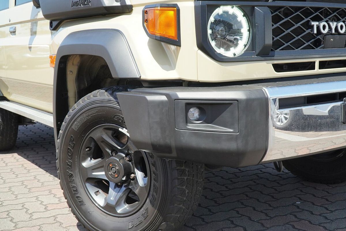 2024 Toyota Landcruiser GXL GDJL76R