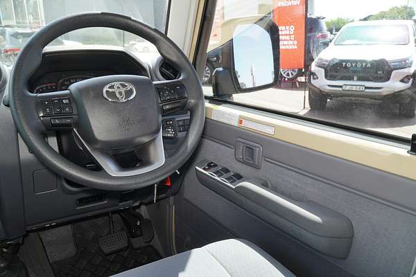 2024 Toyota Landcruiser GXL GDJL76R