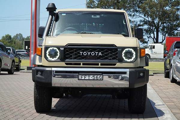 2024 Toyota Landcruiser GXL GDJL76R