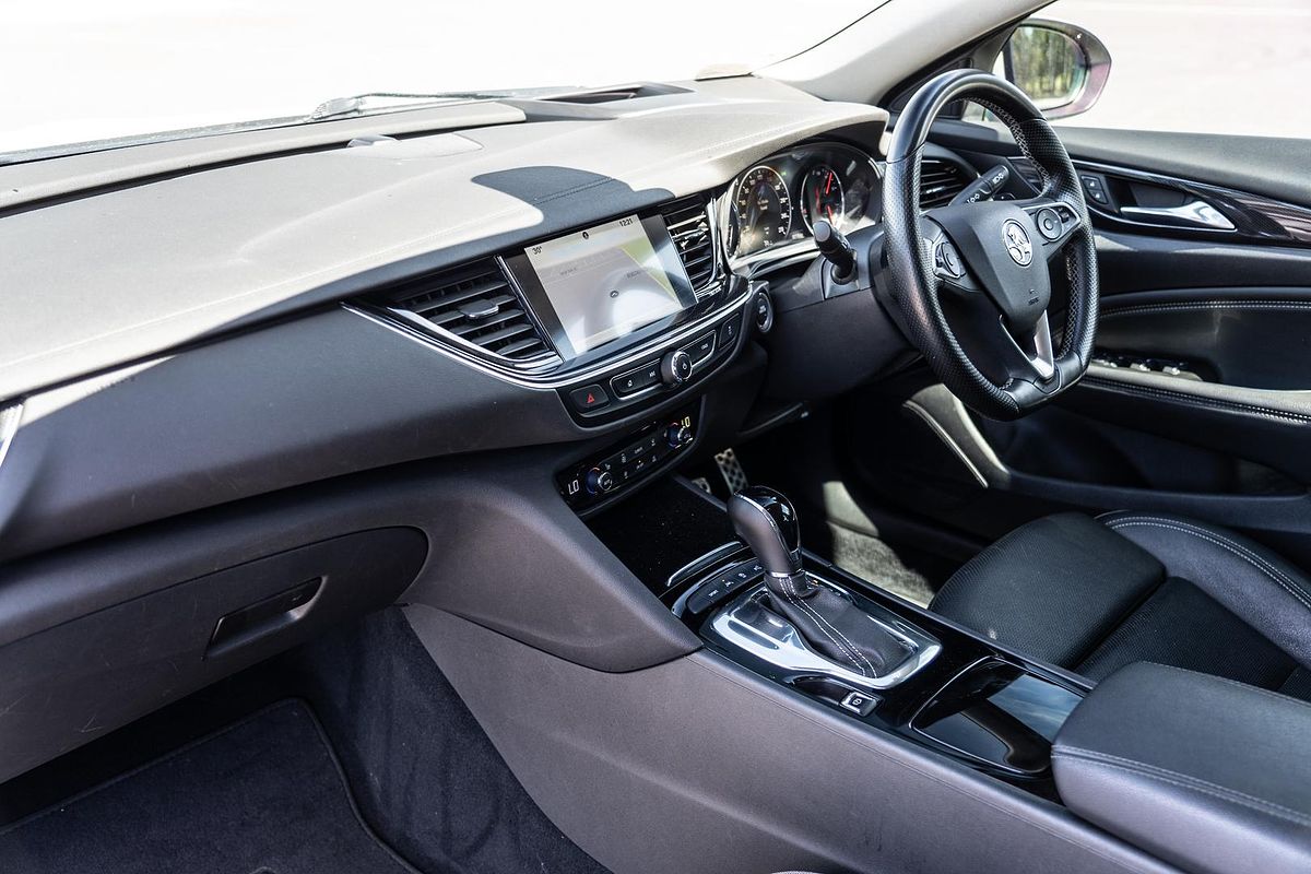 2018 Holden Commodore RS-V ZB