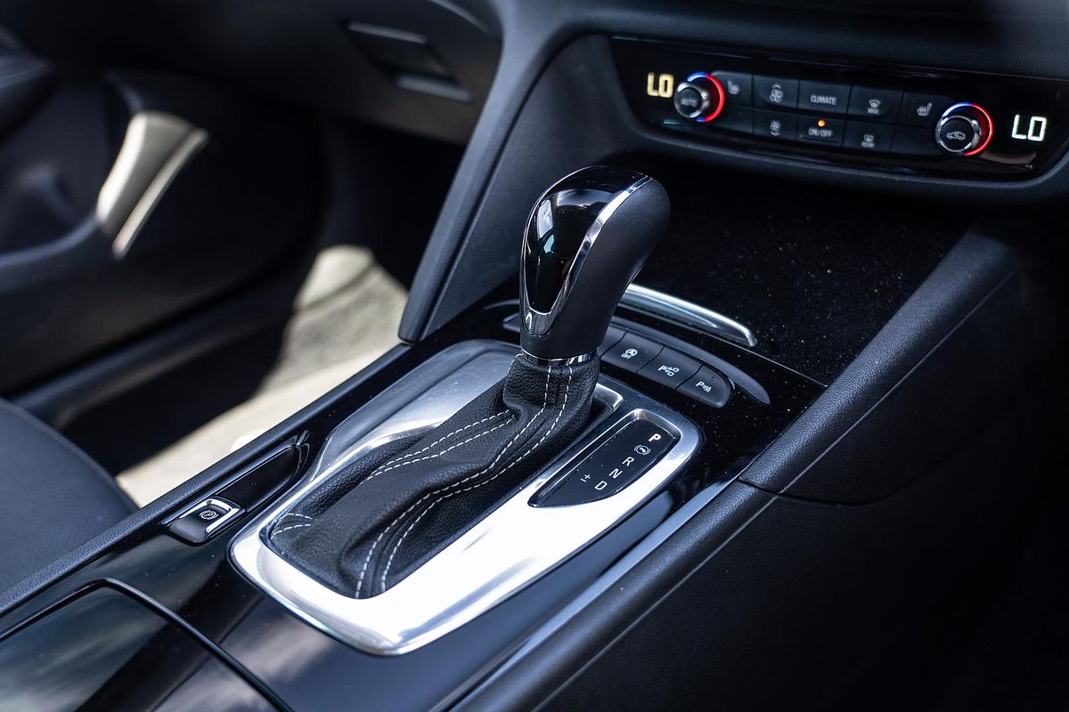 2018 Holden Commodore RS-V ZB