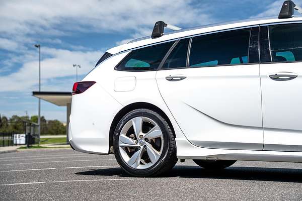 2018 Holden Commodore RS-V ZB
