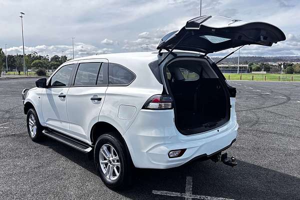 2022 Isuzu MU-X LS-M