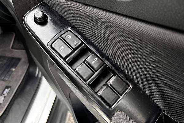 2022 Isuzu MU-X LS-M