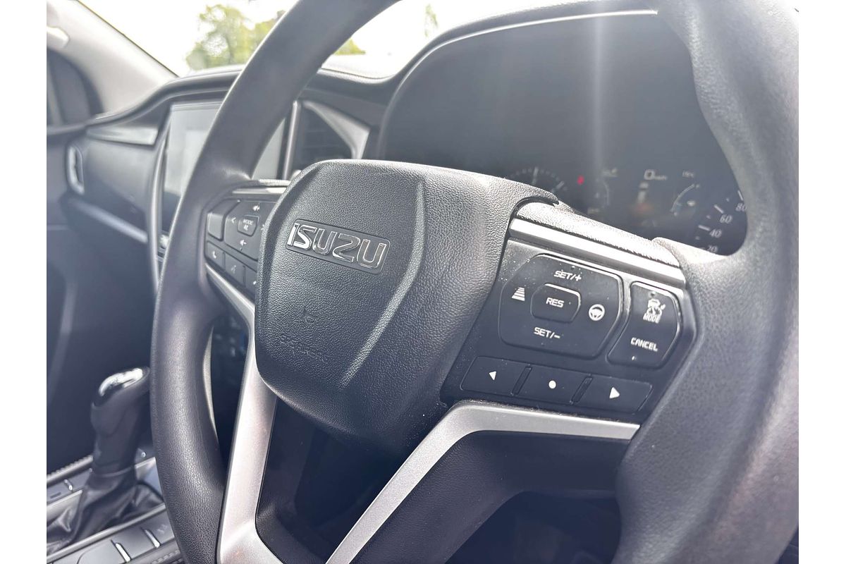 2022 Isuzu MU-X LS-M