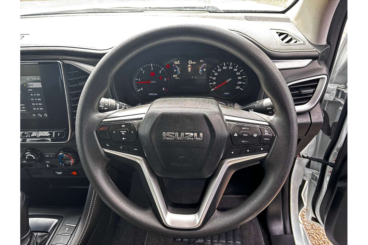 2022 Isuzu MU-X LS-M