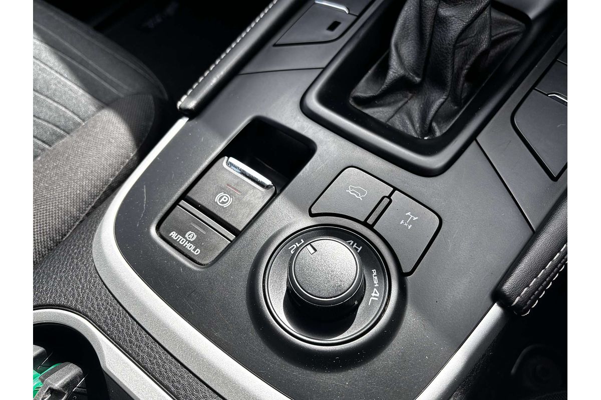 2022 Isuzu MU-X LS-M