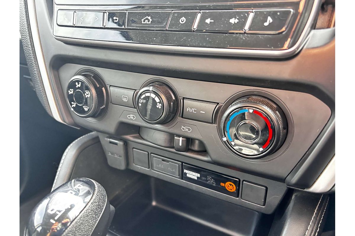 2022 Isuzu MU-X LS-M