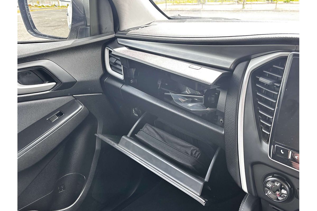 2022 Isuzu MU-X LS-M