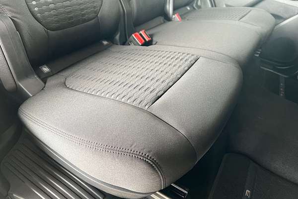 2025 Ford Everest Ambiente  2.0L