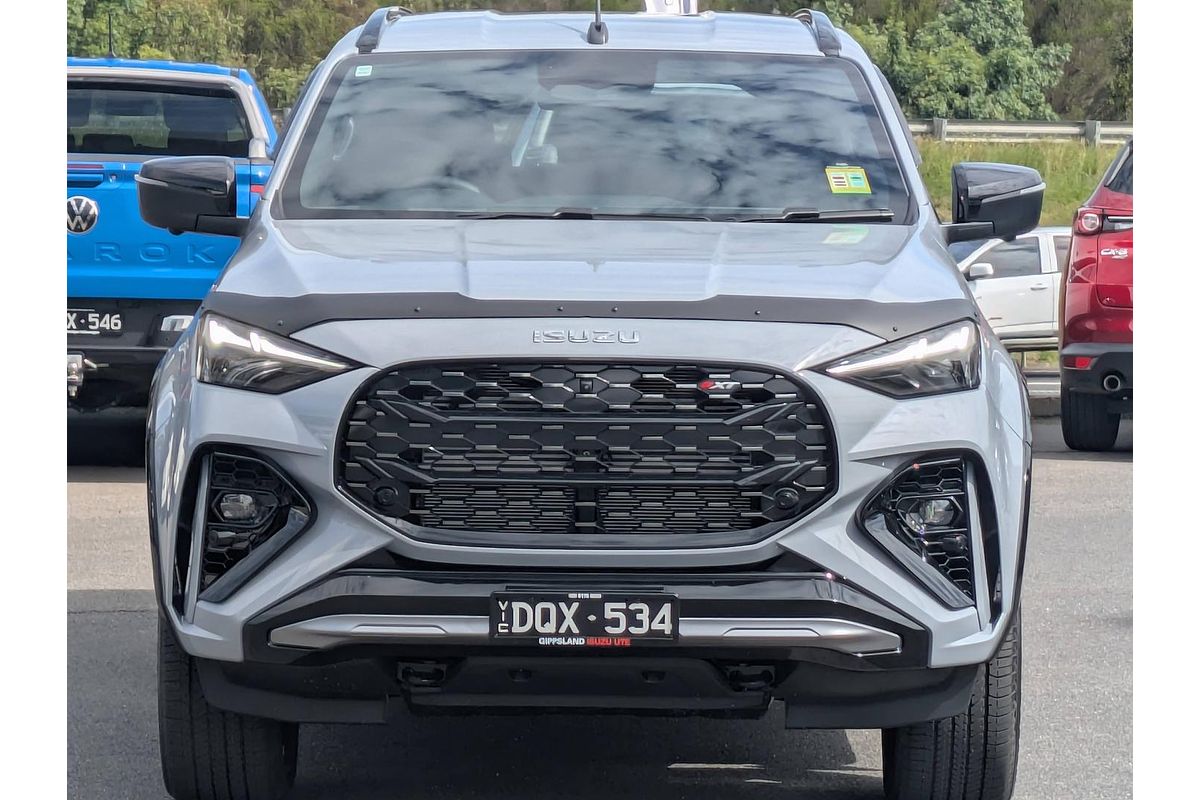 2025 Isuzu MU-X X-TERRAIN