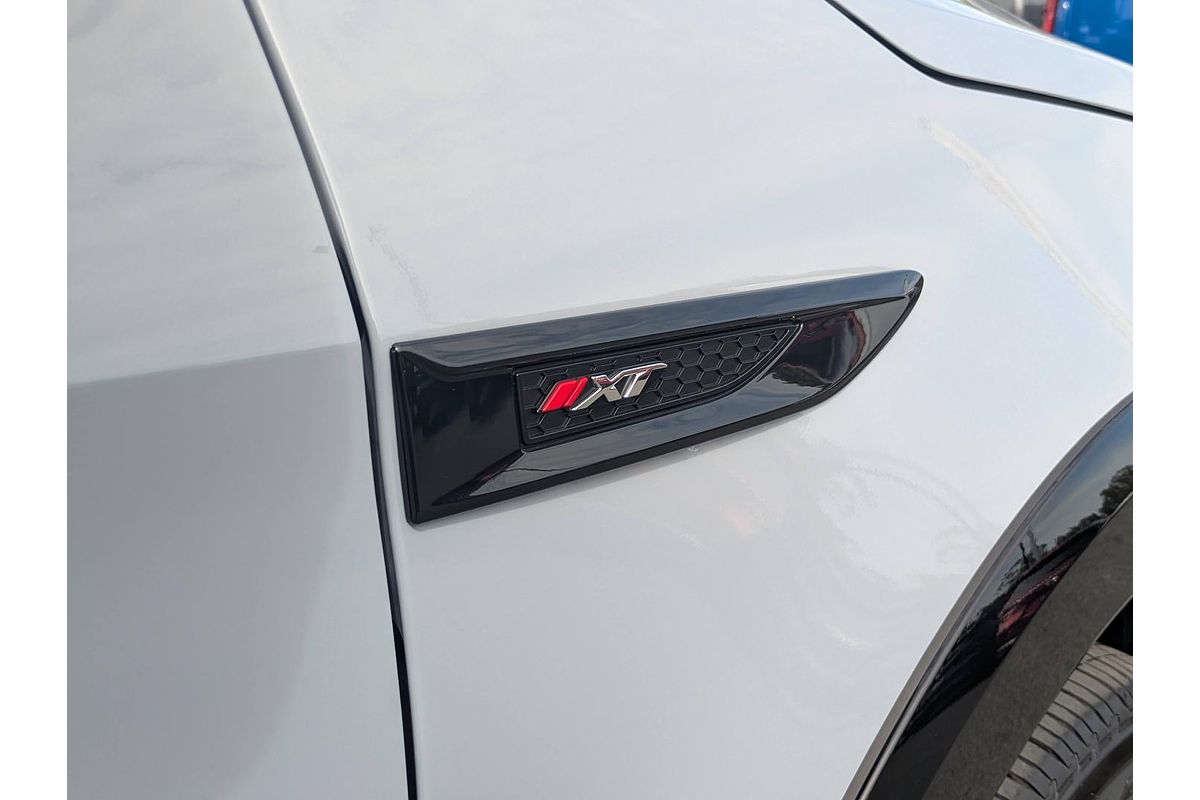 2025 Isuzu MU-X X-TERRAIN