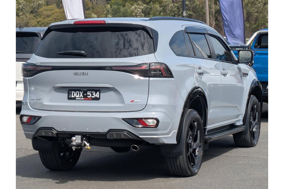 2025 Isuzu MU-X X-TERRAIN
