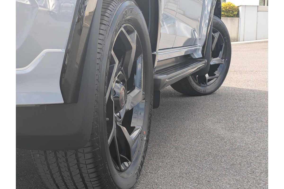 2025 Isuzu MU-X X-TERRAIN