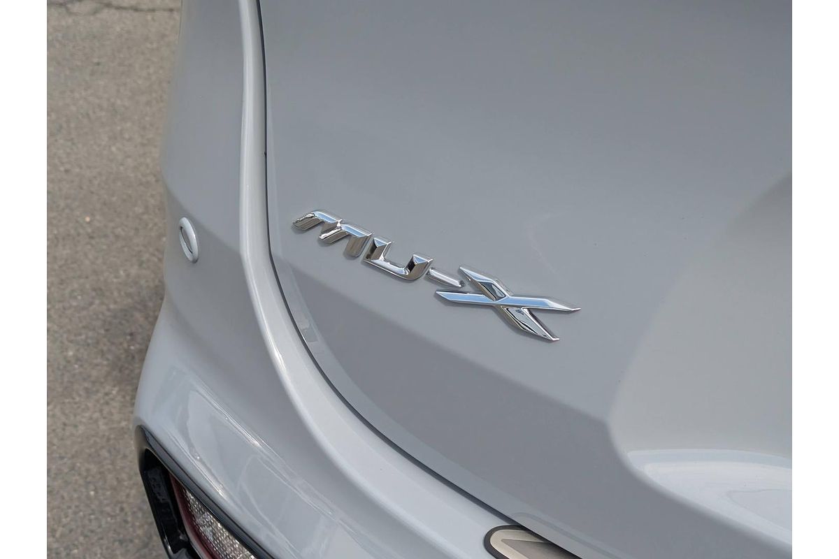 2025 Isuzu MU-X X-TERRAIN
