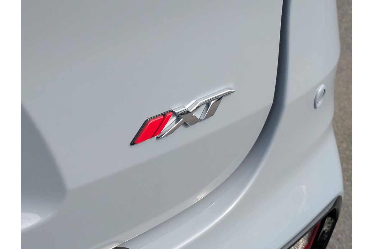 2025 Isuzu MU-X X-TERRAIN