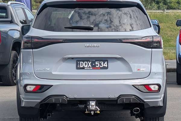 2025 Isuzu MU-X X-TERRAIN