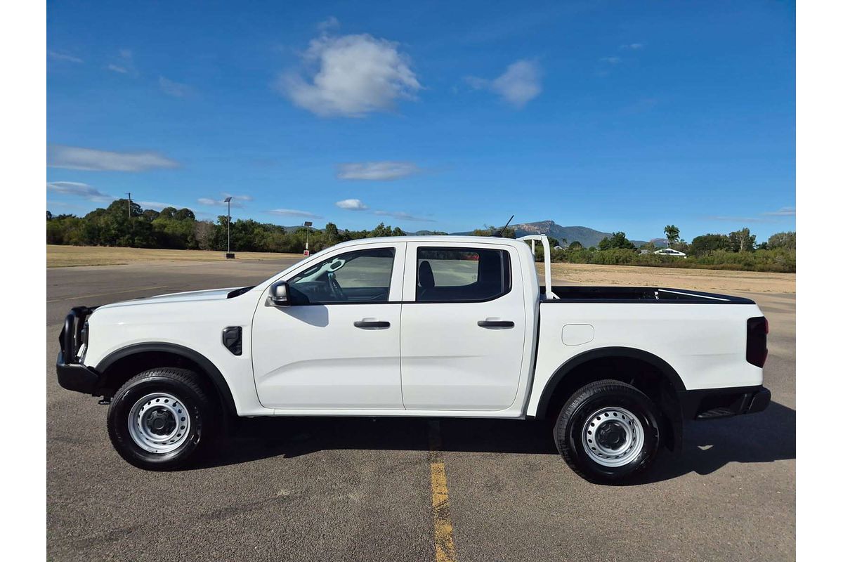 2024 Ford Ranger XL 4X4 2.0L