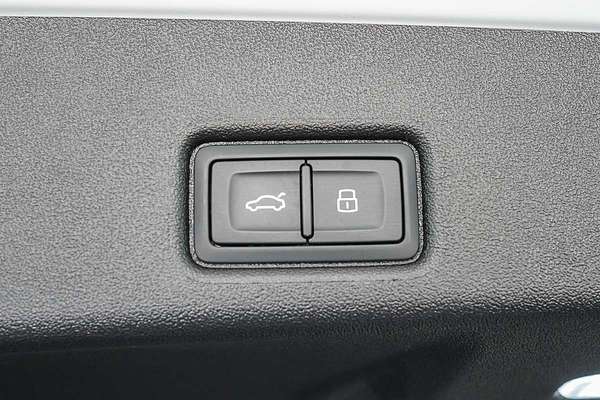 2025 Audi Q5 TDI 150kW Sport GU