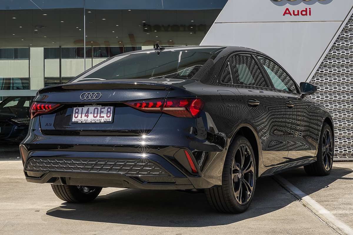 2025 Audi A3 35 TFSI S line GY