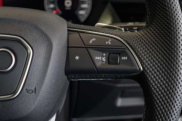 2025 Audi A3 35 TFSI S line GY