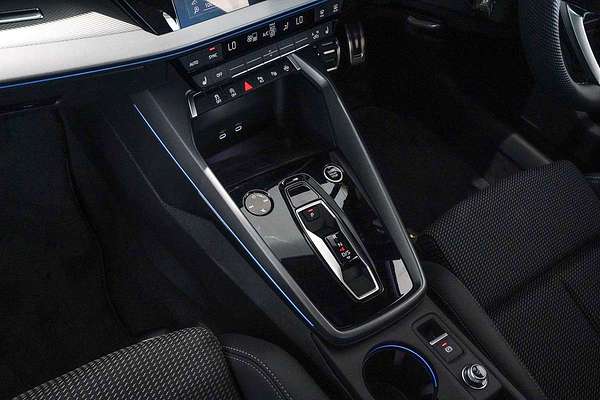 2025 Audi A3 35 TFSI S line GY