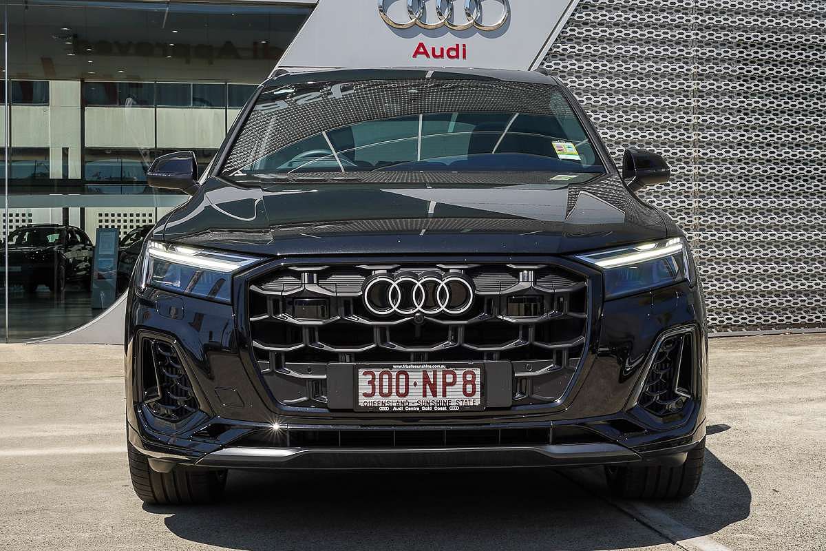 2024 Audi Q7 55 TFSI S line 4M