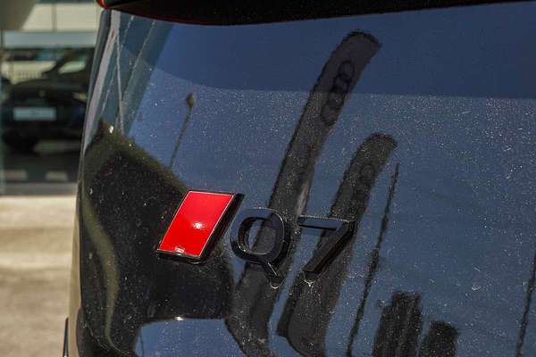 2024 Audi Q7 55 TFSI S line 4M