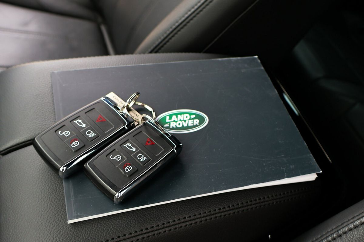 2022 Land Rover Range Rover Evoque P250 R-Dynamic SE L551