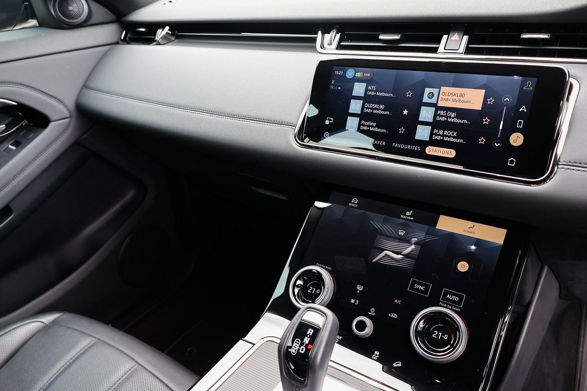 2022 Land Rover Range Rover Evoque P250 R-Dynamic SE L551