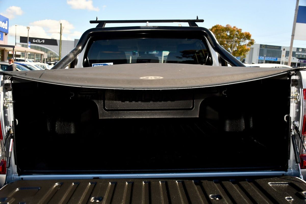 2024 Toyota Hilux SR5 48V GUN126R 4X4