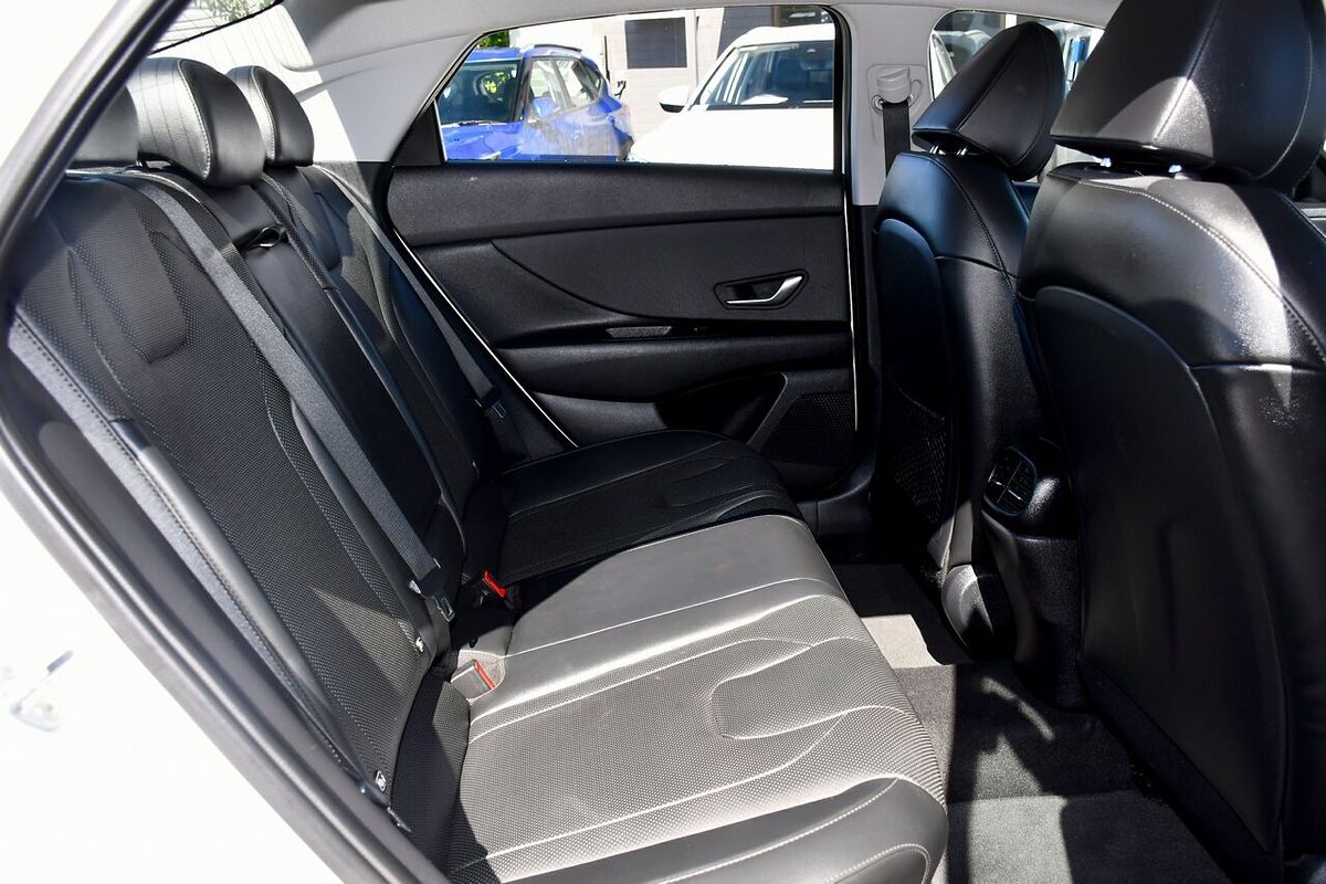 2020 Hyundai i30 Active CN7.V1