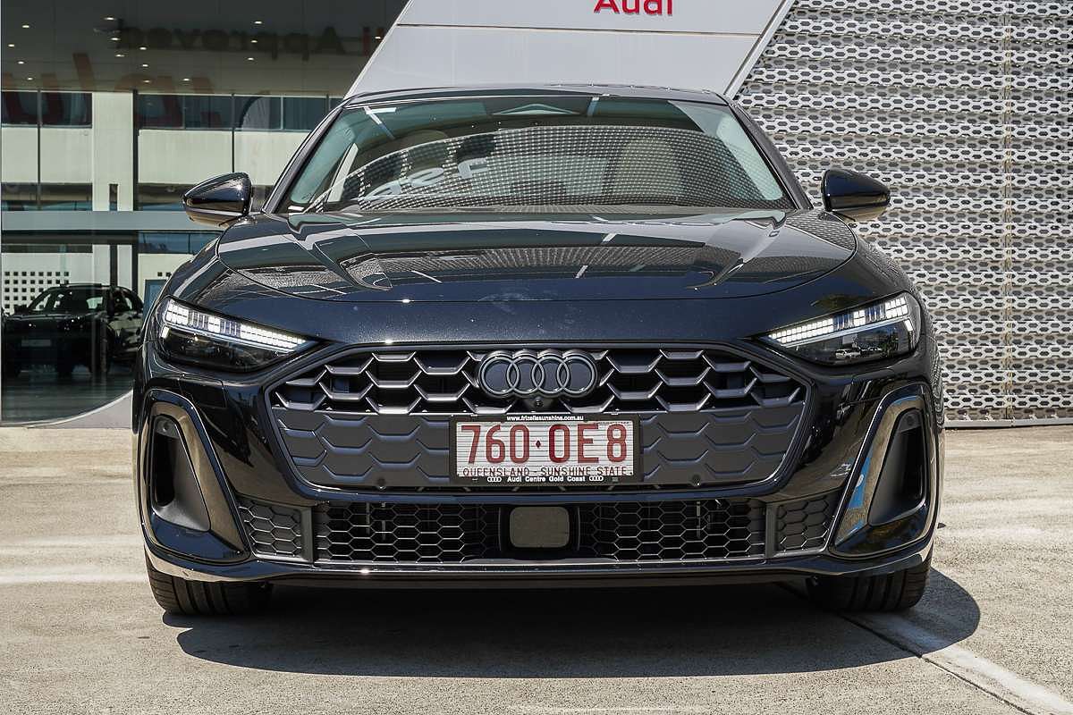 2025 Audi A5 TFSI 150kW S line B10