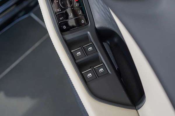 2025 Audi A5 TFSI 150kW S line B10