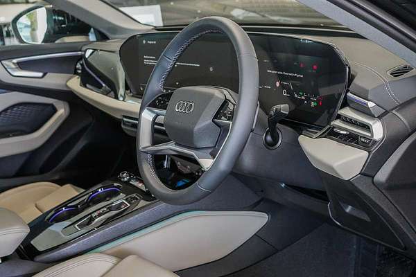 2025 Audi A5 TFSI 150kW S line B10