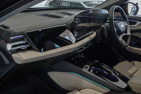 2025 Audi A5 TFSI 150kW S line B10