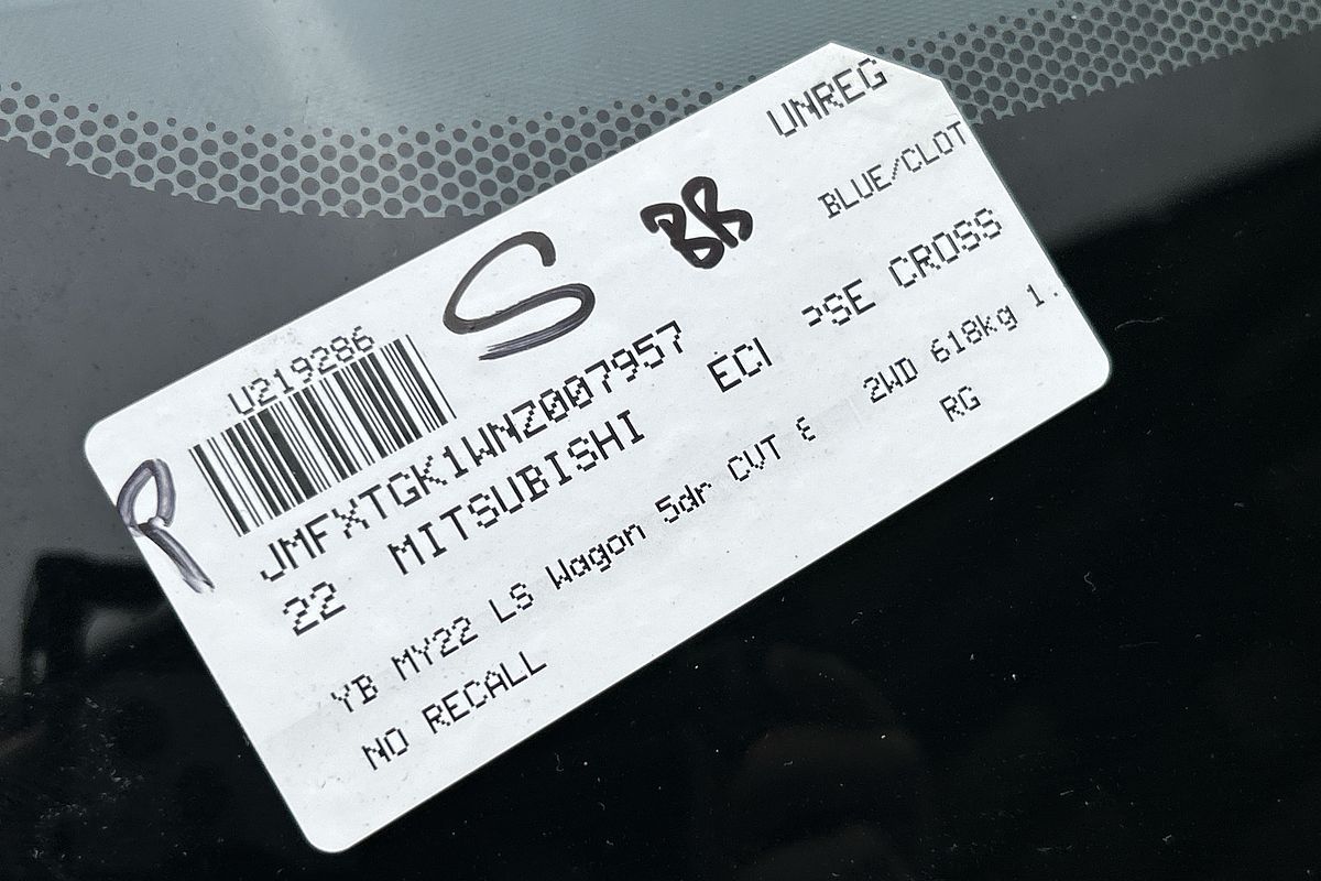 2022 Mitsubishi Eclipse Cross LS YB