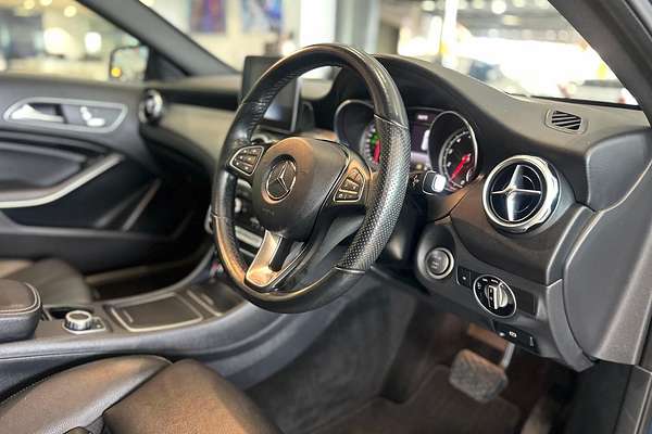 2019 Mercedes-Benz GLA-Class GLA250 X156