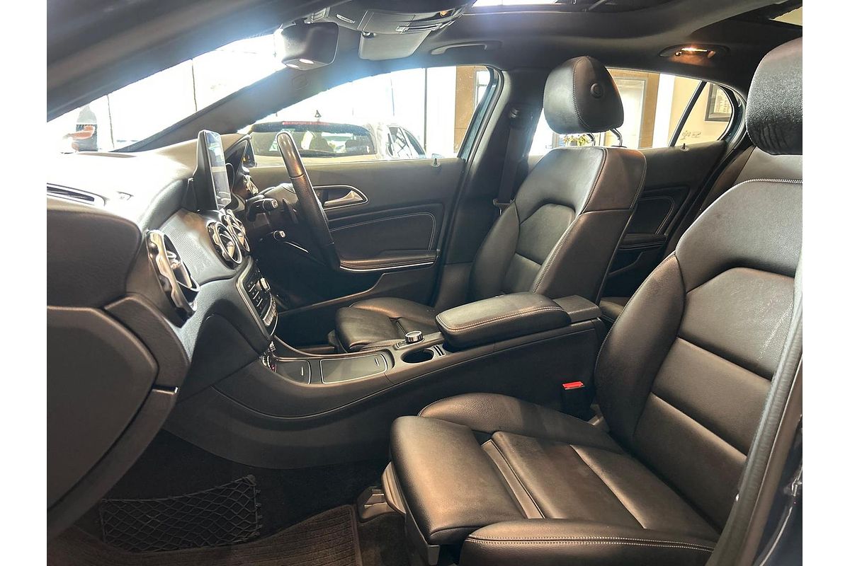 2019 Mercedes-Benz GLA-Class GLA250 X156