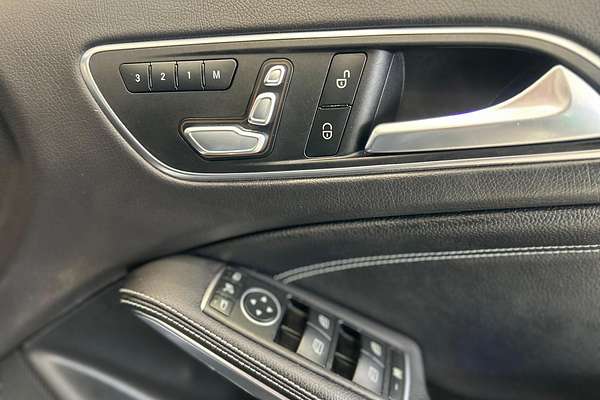 2019 Mercedes-Benz GLA-Class GLA250 X156