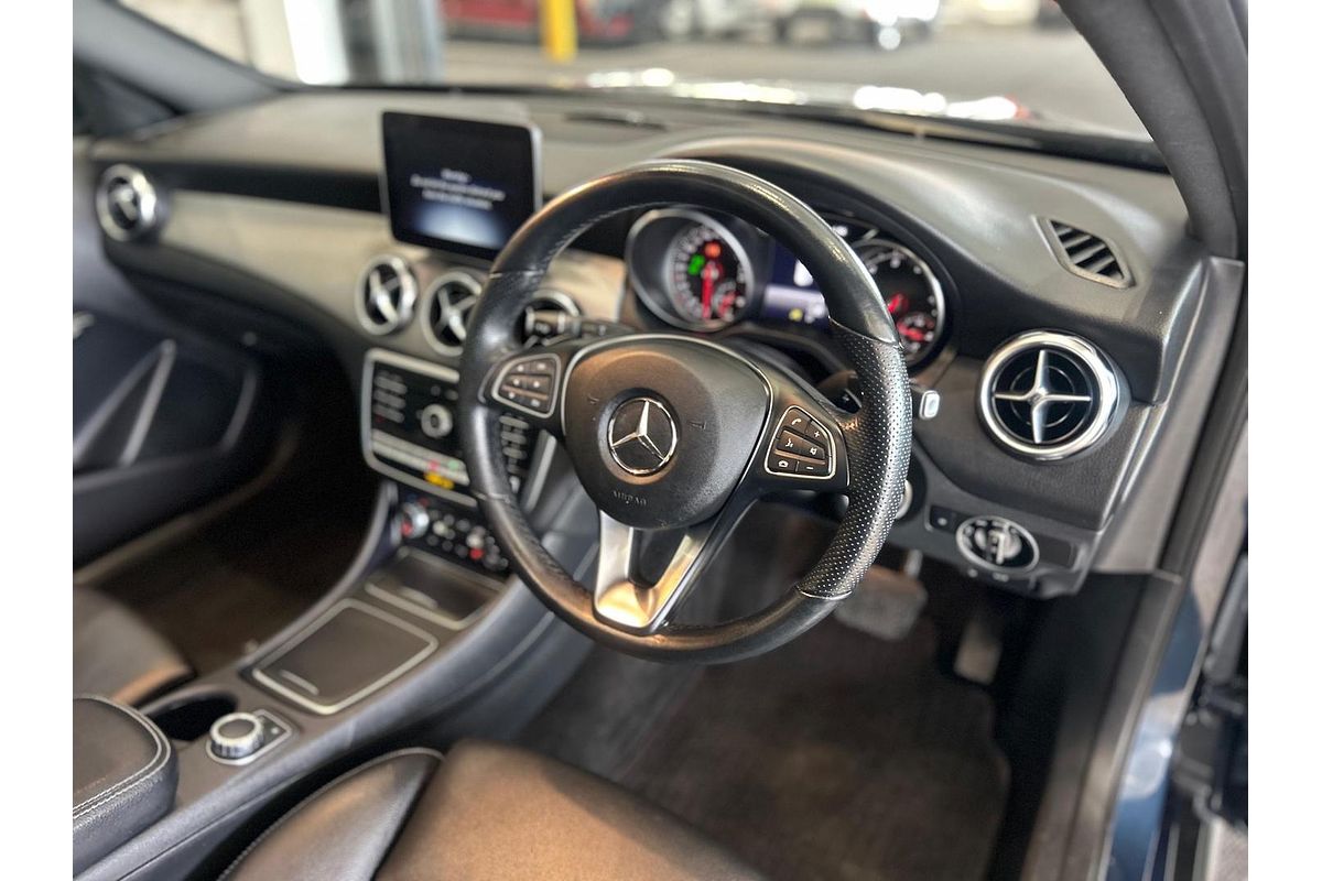 2019 Mercedes-Benz GLA-Class GLA250 X156