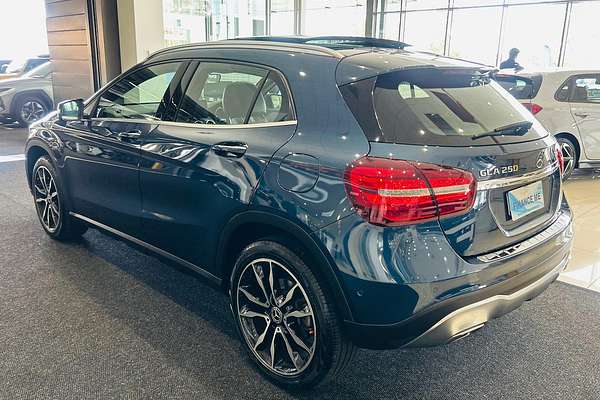2019 Mercedes-Benz GLA-Class GLA250 X156