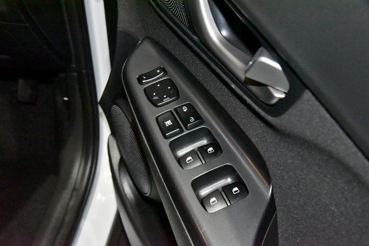2018 Hyundai Kona Active OS
