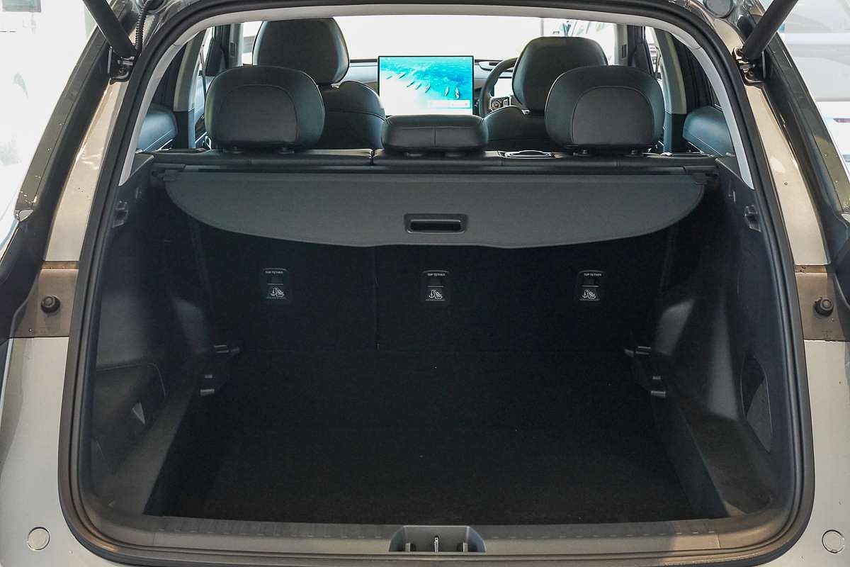 2025 Geely Starray EM-i Inspire P145