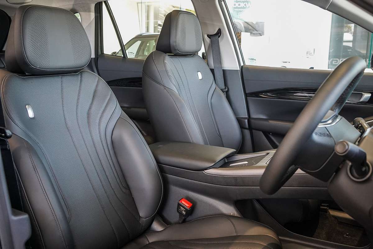 2025 Geely Starray EM-i Inspire P145