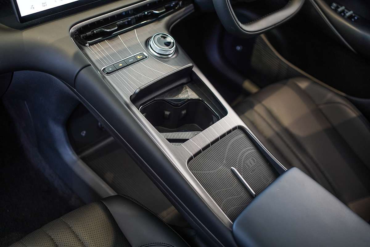 2025 Geely Starray EM-i Inspire P145