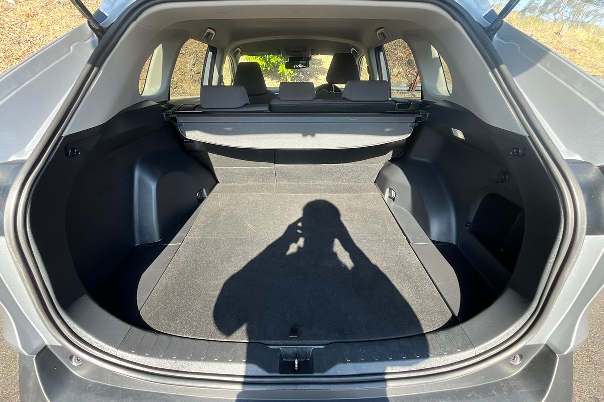 2023 Toyota RAV4 GXL AXAH52R