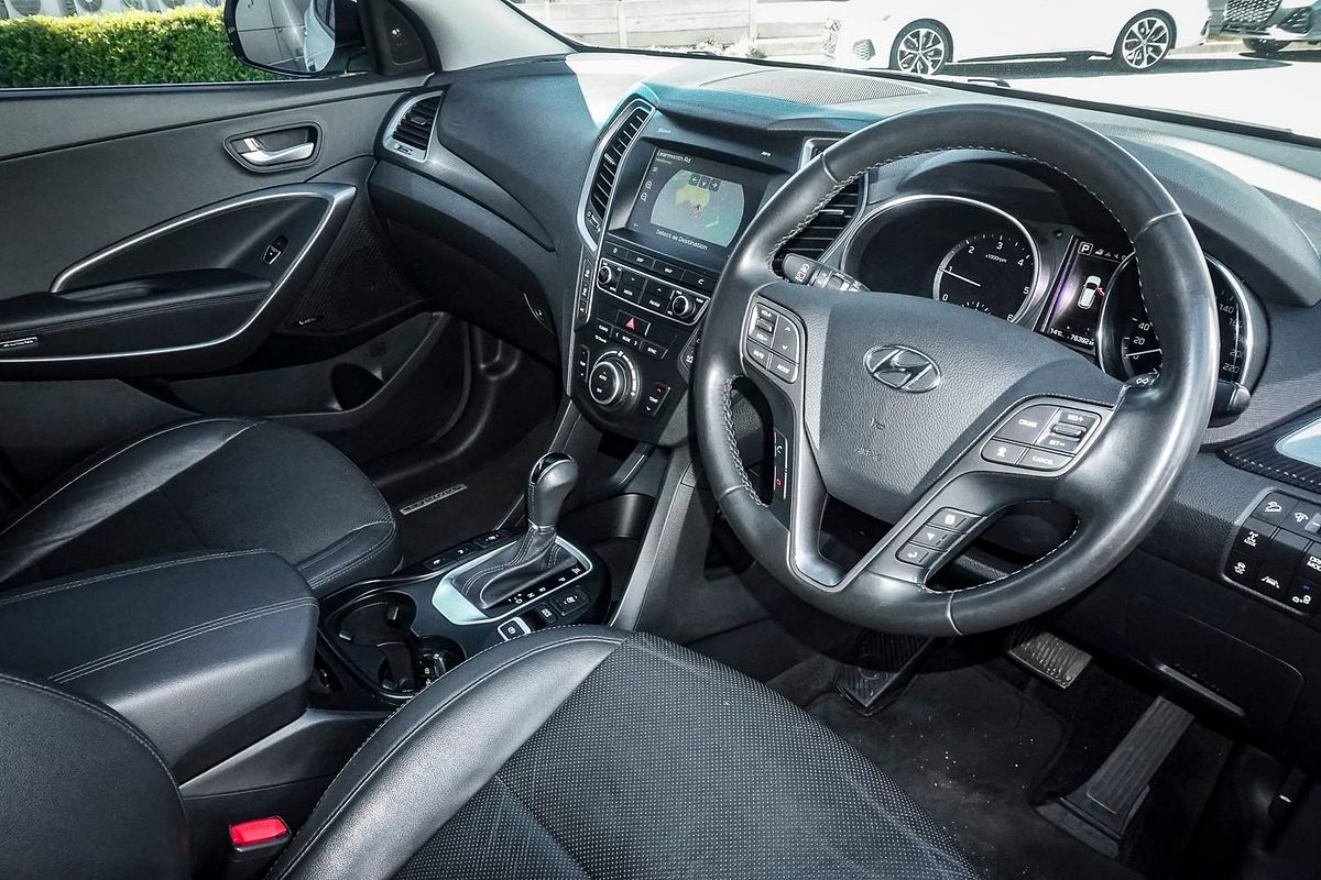 2018 Hyundai Santa Fe Highlander DM5 Series II