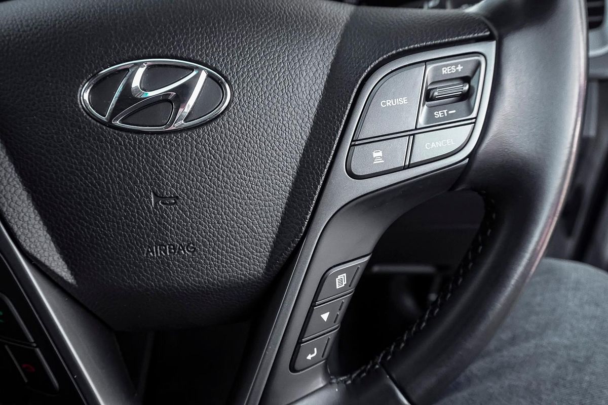 2018 Hyundai Santa Fe Highlander DM5 Series II
