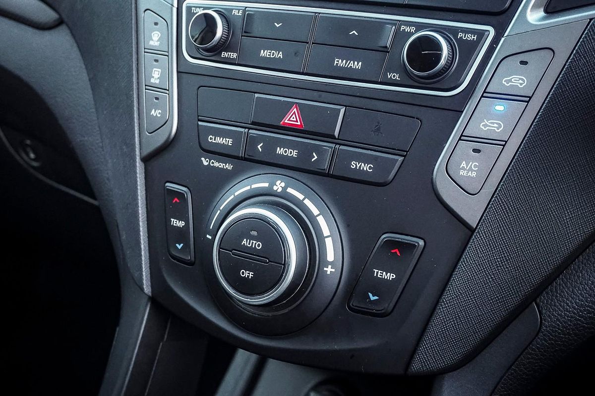 2018 Hyundai Santa Fe Highlander DM5 Series II